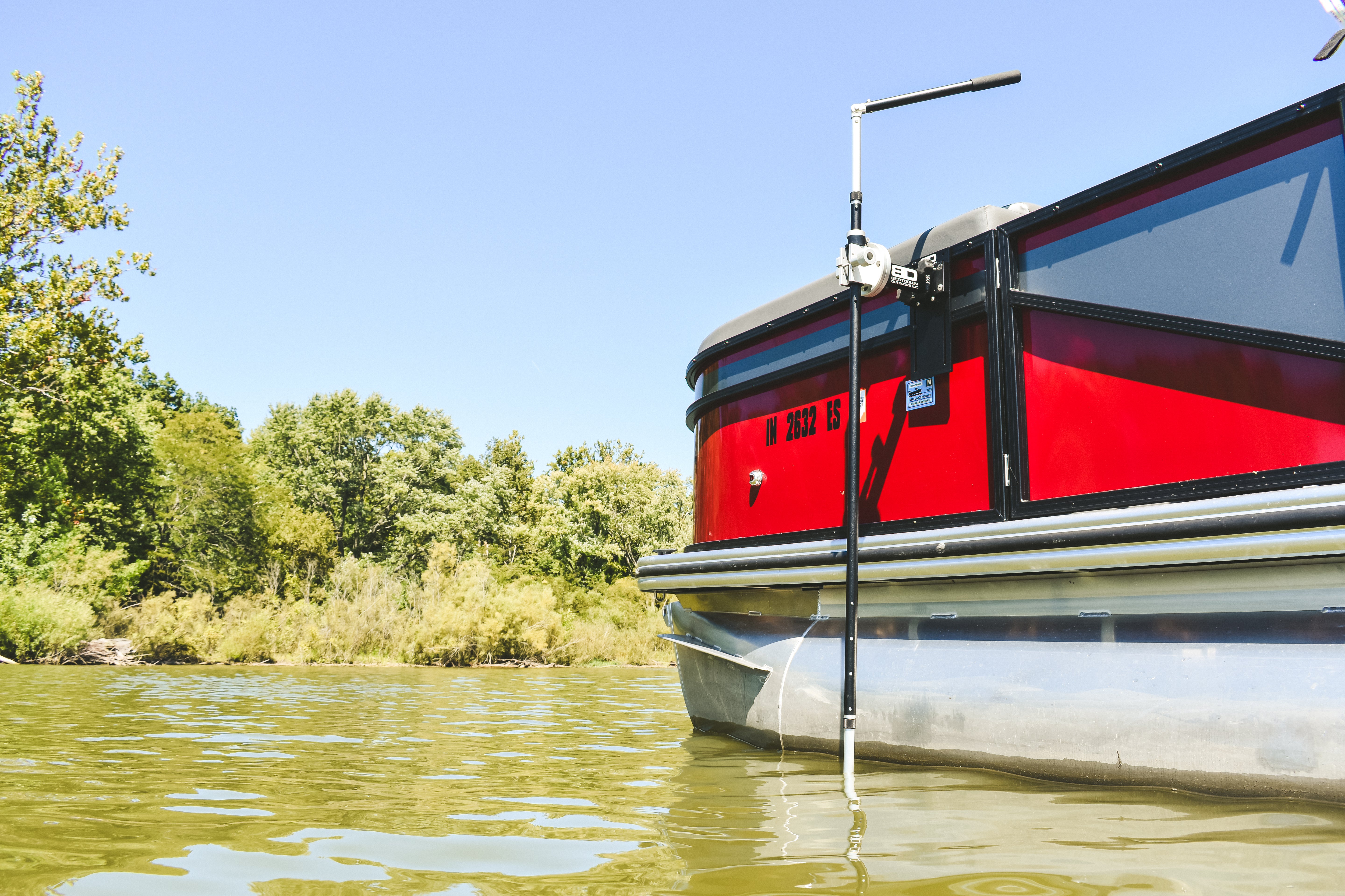 Pontoon - BreakAway Transducer Pole (Custom Arm Option Available)