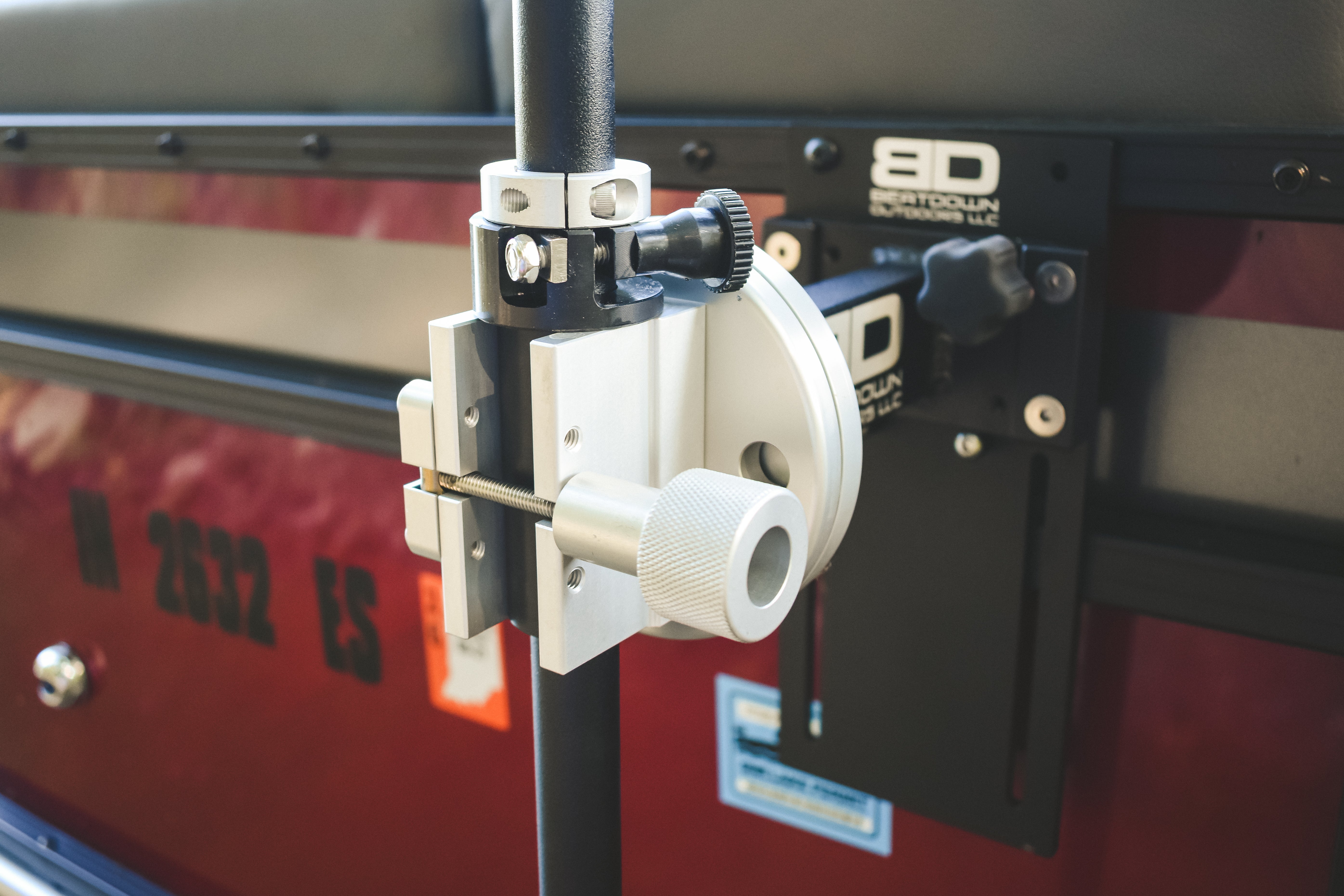 Pontoon - BreakAway Transducer Pole (Custom Arm Option Available)