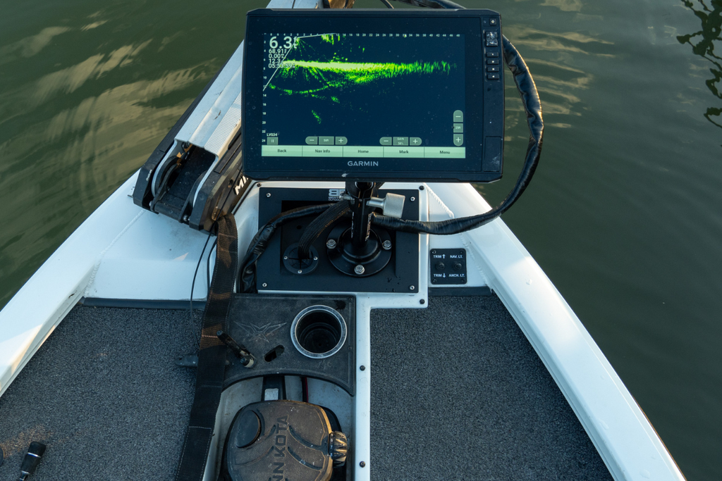 does bass pro install fish finders PROcise Outdoors DEK-It Boat Finder Mount, Single Unit Dash Mount for Fish & Depth Finders, Bassmaster Tested, GPS Electronics Mounting Kit : Electronics Budget-Friendly FFS - Wired2Fish