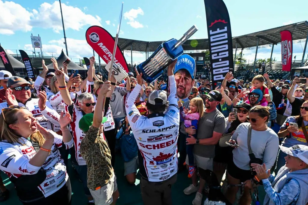 Pat Schlapper Wins Big with BeatDown Fish Finder Mounts