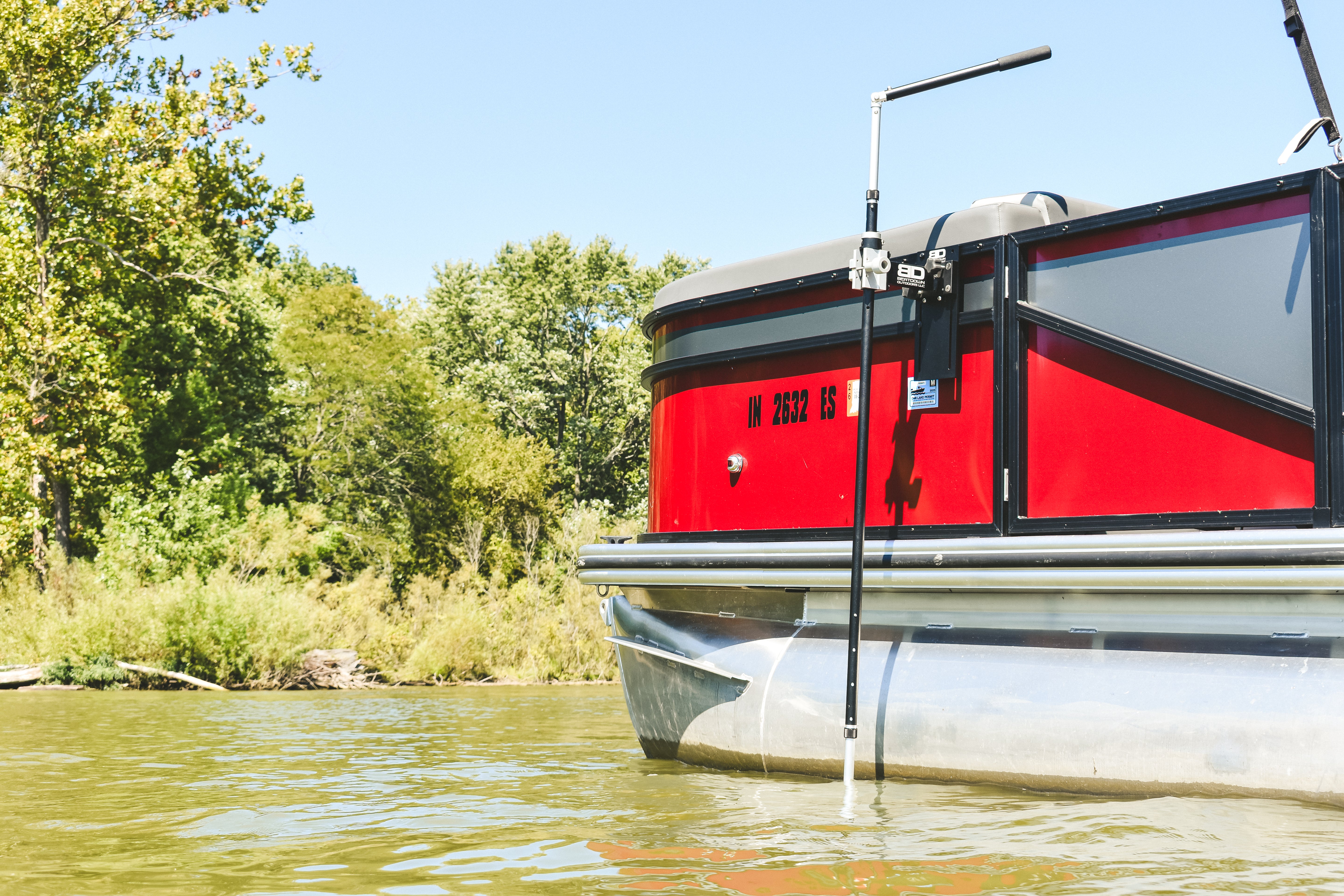 Pontoon - Fixed Transducer Pole  (Custom Arm Option Available)