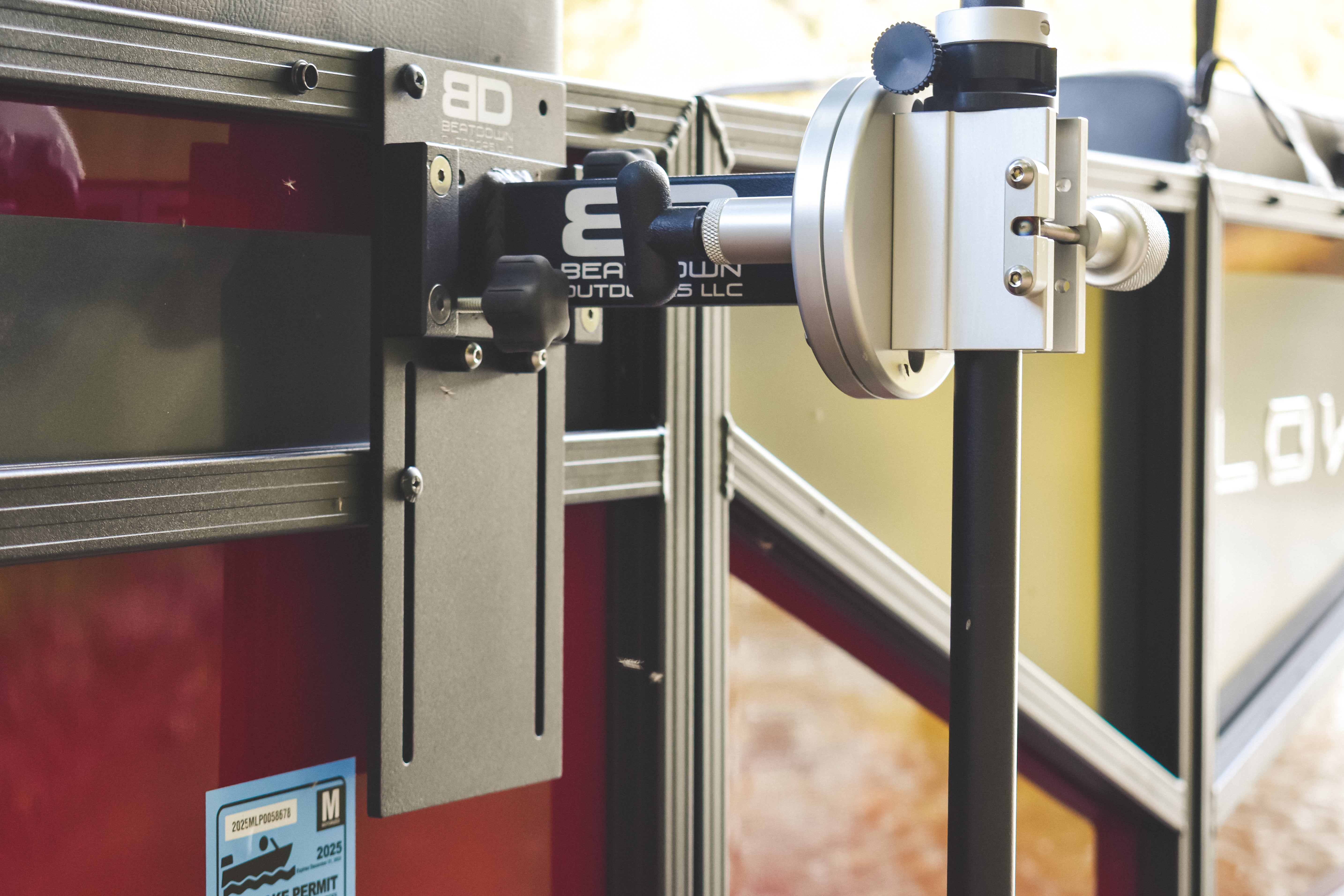 Pontoon - BreakAway Transducer Pole (Custom Arm Option Available)